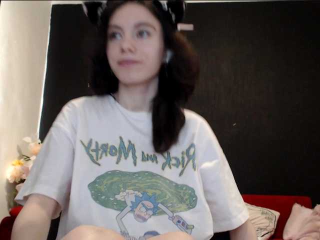 Danielle-Morina live cam on BongaCams