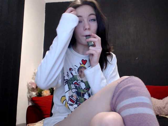 Danielle-Morina live cam on BongaCams