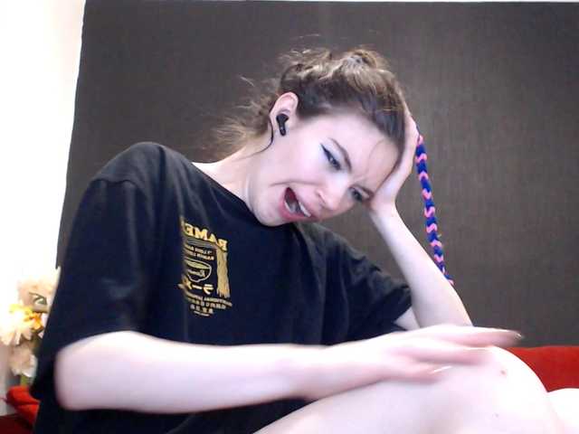 Danielle-Morina live cam on BongaCams