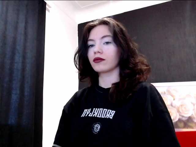 Danielle-Morina live cam on BongaCams