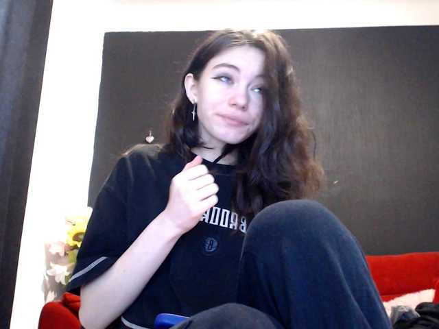 Danielle-Morina live cam on BongaCams