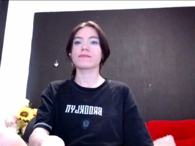 Danielle-Morina live cam on BongaCams
