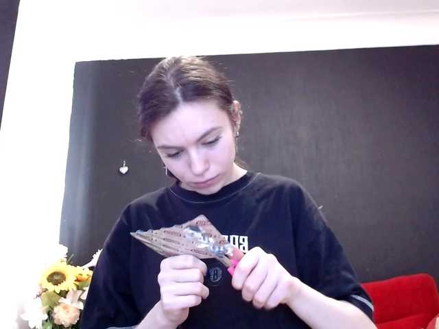 Danielle-Morina live cam on BongaCams
