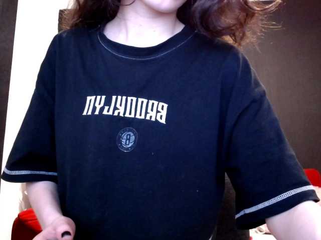 Danielle-Morina live cam on BongaCams