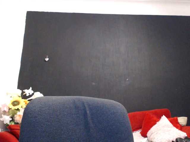 Danielle-Morina live cam on BongaCams