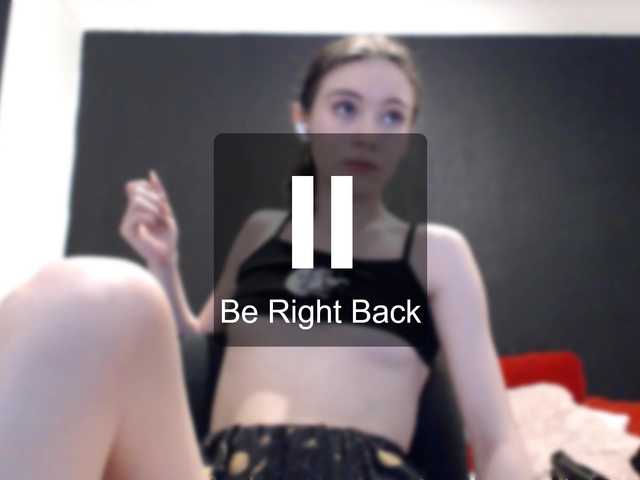 Danielle-Morina live cam on 