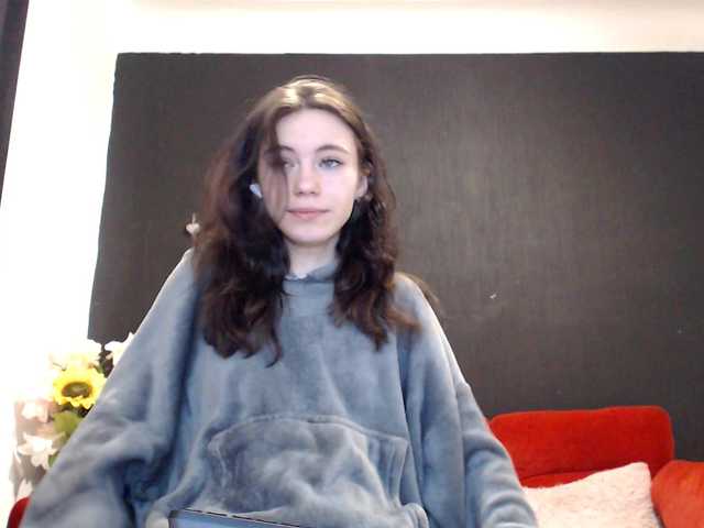 Danielle-Morina live cam on BongaCams