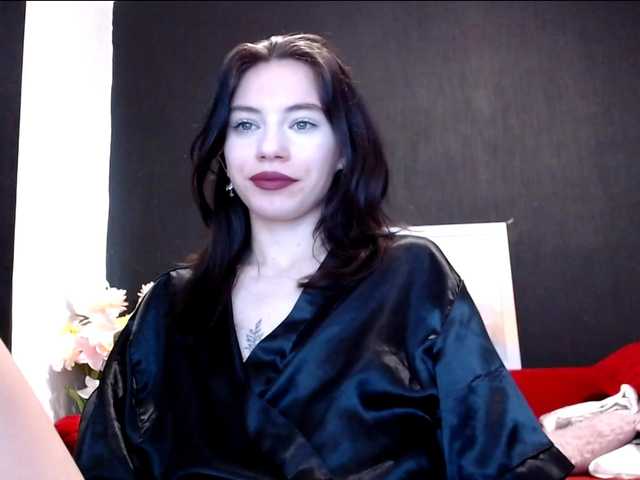 Danielle-Morina live cam on BongaCams