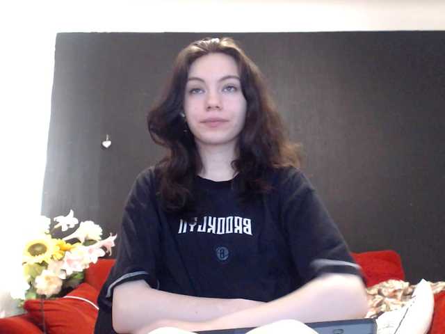 Danielle-Morina live cam on BongaCams