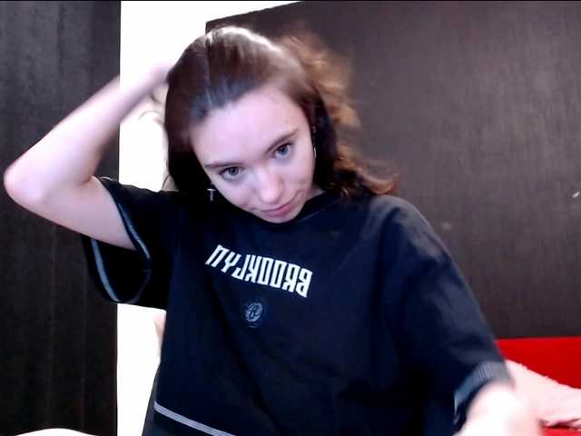 Danielle-Morina live cam on BongaCams