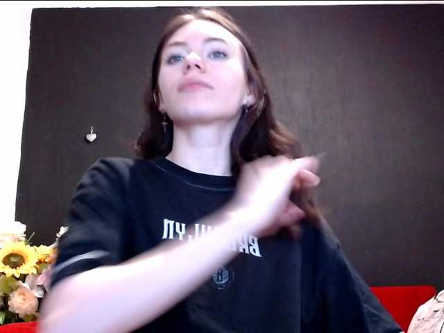 Danielle-Morina live cam on BongaCams