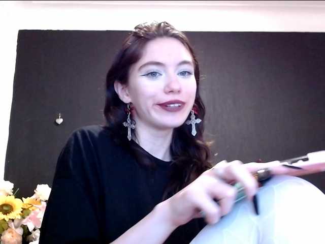 Danielle-Morina live cam on BongaCams