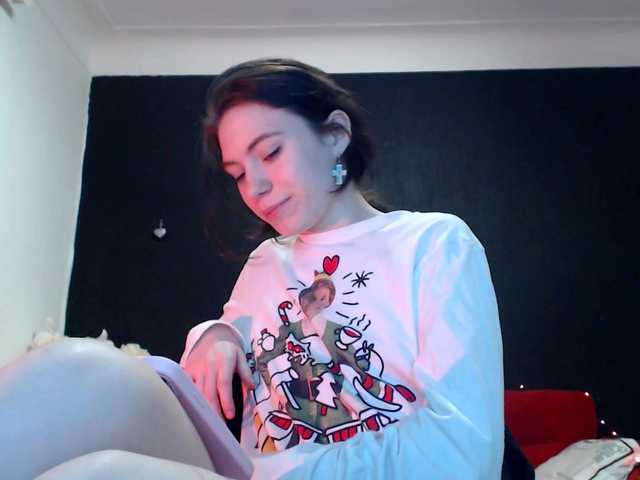 Danielle-Morina live cam on BongaCams