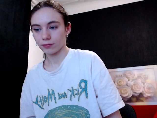 Danielle-Morina live cam on BongaCams