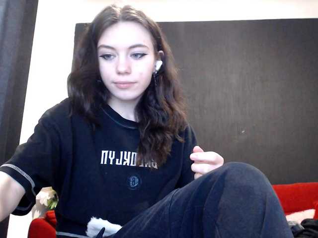 Danielle-Morina live cam on BongaCams