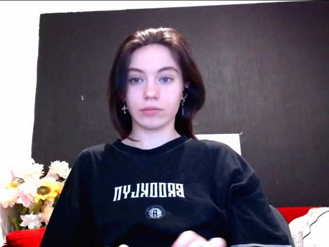 Danielle-Morina live cam on BongaCams