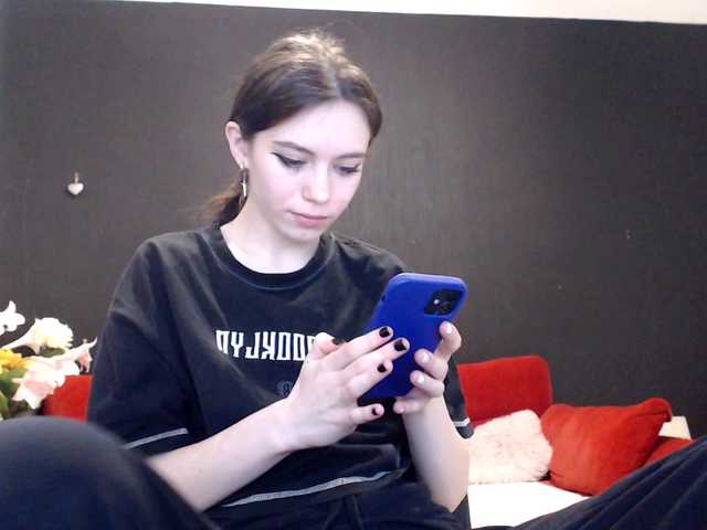 Danielle-Morina live cam on BongaCams