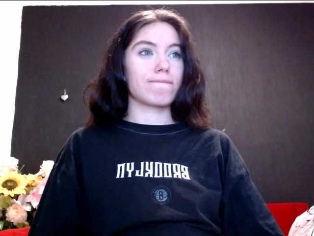 Danielle-Morina live cam on BongaCams