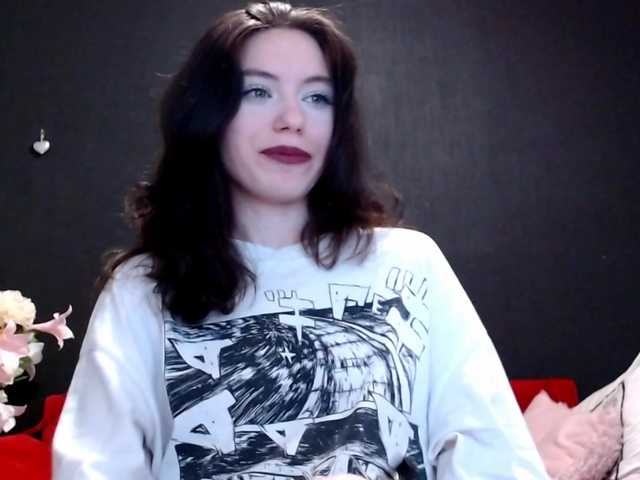 Danielle-Morina live cam on BongaCams