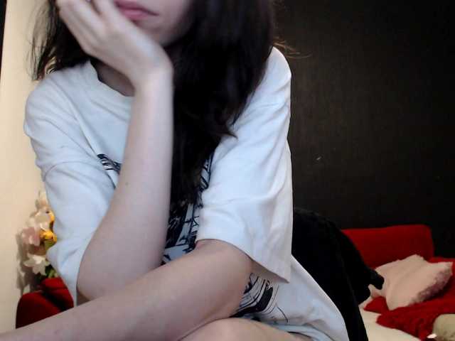 Danielle-Morina live cam on BongaCams