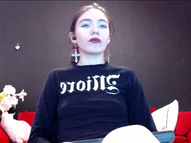 Danielle-Morina live cam on BongaCams