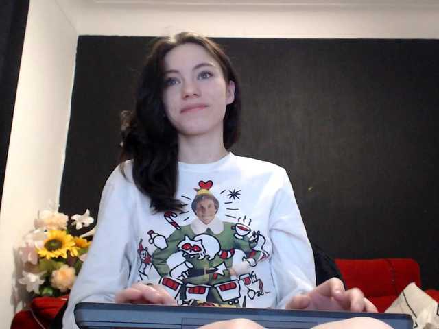 Danielle-Morina live cam on BongaCams