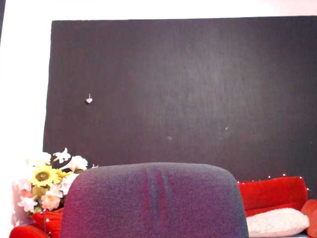 Danielle-Morina live cam on BongaCams