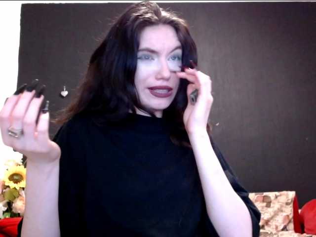 Danielle-Morina live cam on BongaCams