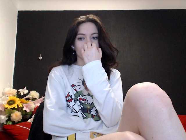 Danielle-Morina live cam on BongaCams