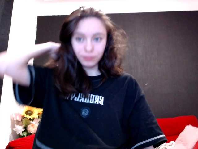 Danielle-Morina live cam on BongaCams