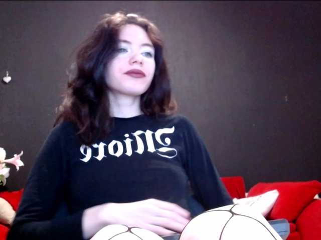 Danielle-Morina live cam on BongaCams