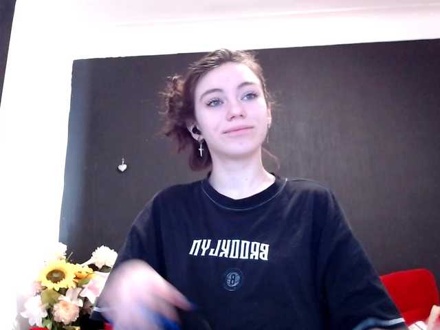 Danielle-Morina live cam on BongaCams