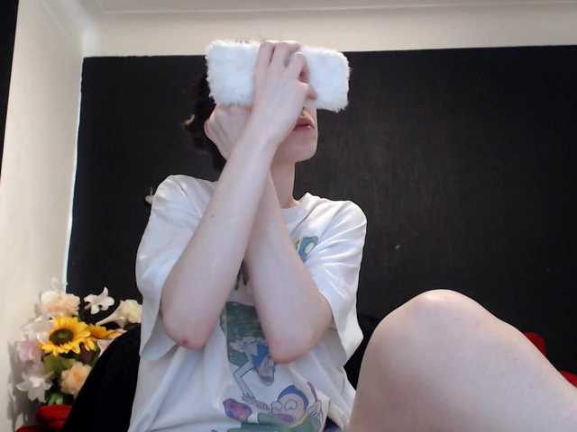 Danielle-Morina live cam on BongaCams