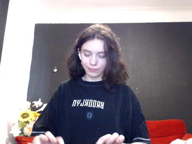 Danielle-Morina live cam on BongaCams