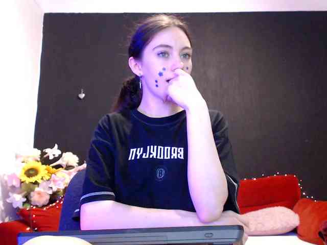 Danielle-Morina webcam