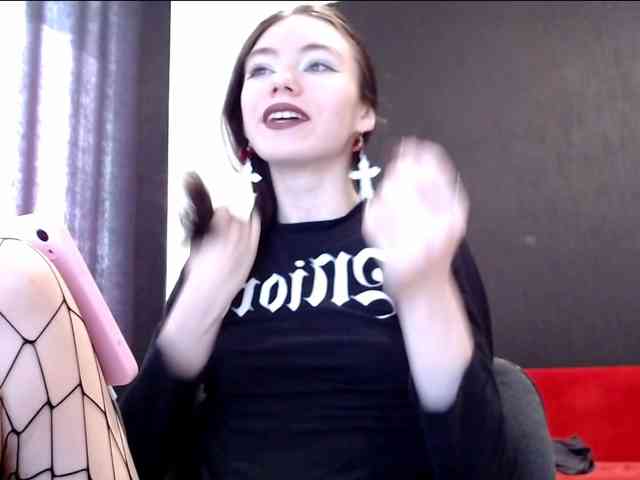 Danielle-Morina webcam
