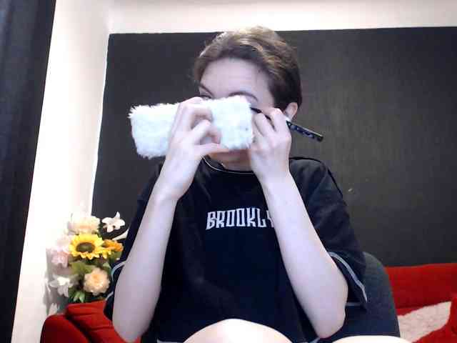 Danielle-Morina's webcam live show