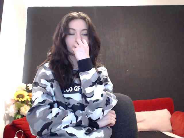 Danielle-Morina webcam