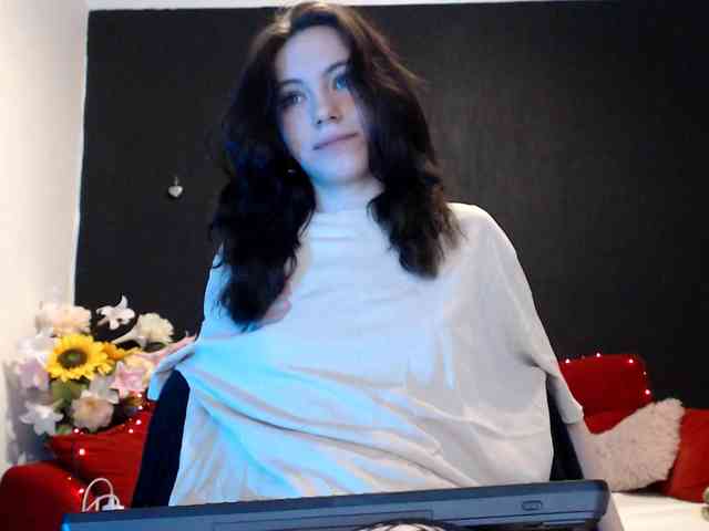 Danielle-Morina webcam