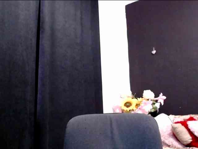 Danielle-Morina webcam