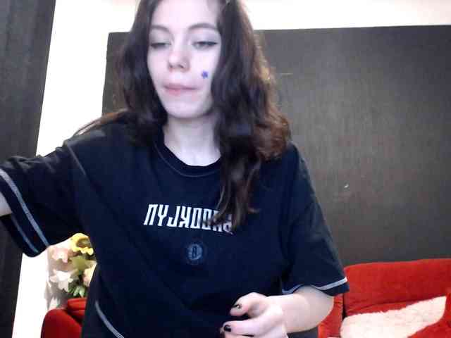 Danielle-Morina webcam
