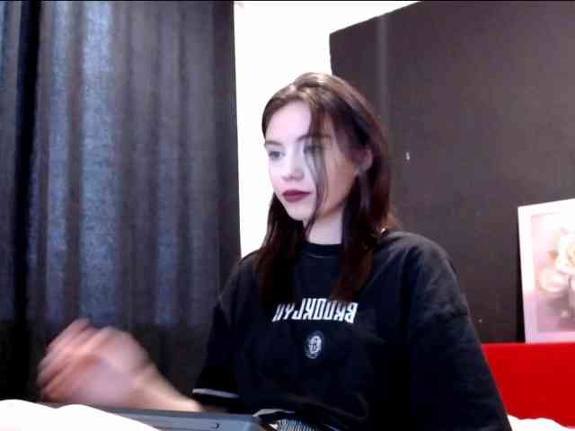 Danielle-Morina webcam