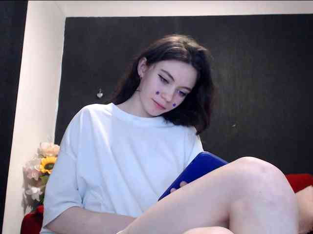 Danielle-Morina webcam