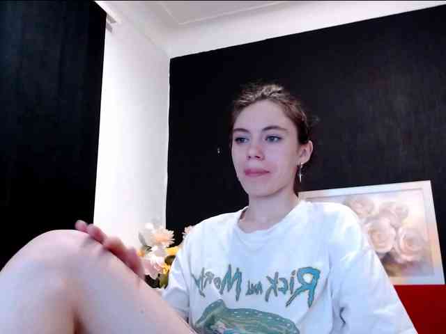 Danielle-Morina Sex Cam Show