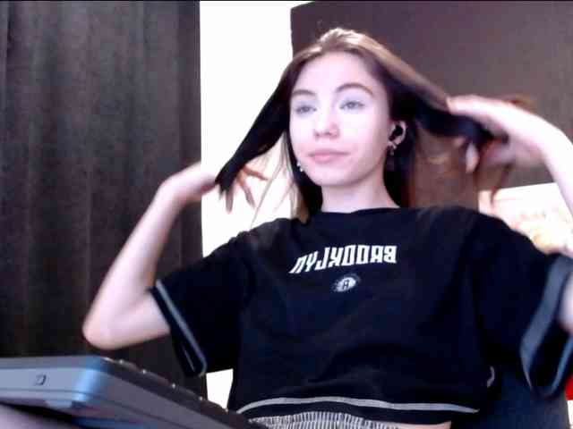 Danielle-Morina webcam