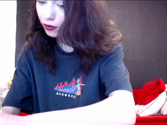 Danielle-Morina Sex Cam Show