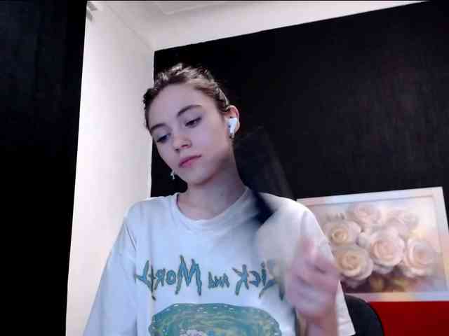 Danielle-Morina webcam