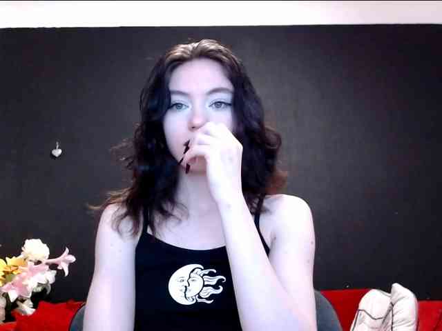 Danielle-Morina webcam