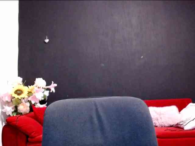 Danielle-Morina Sex Cam Show