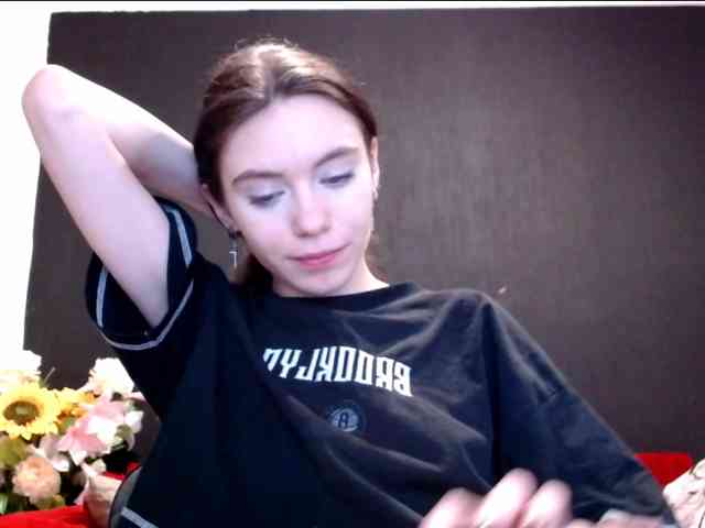 Danielle-Morina Sex Cam Show